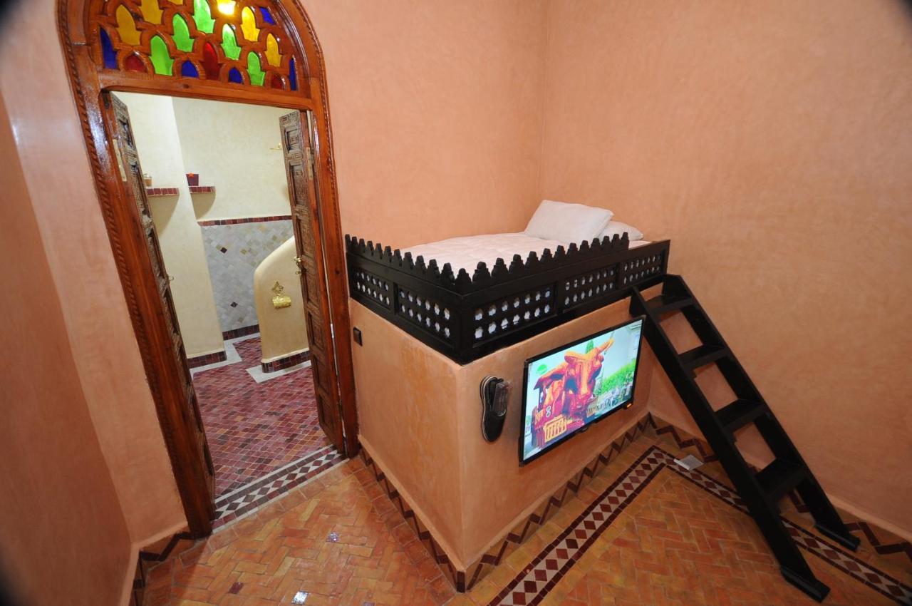 Riad Mama H&K Meknès Exteriör bild