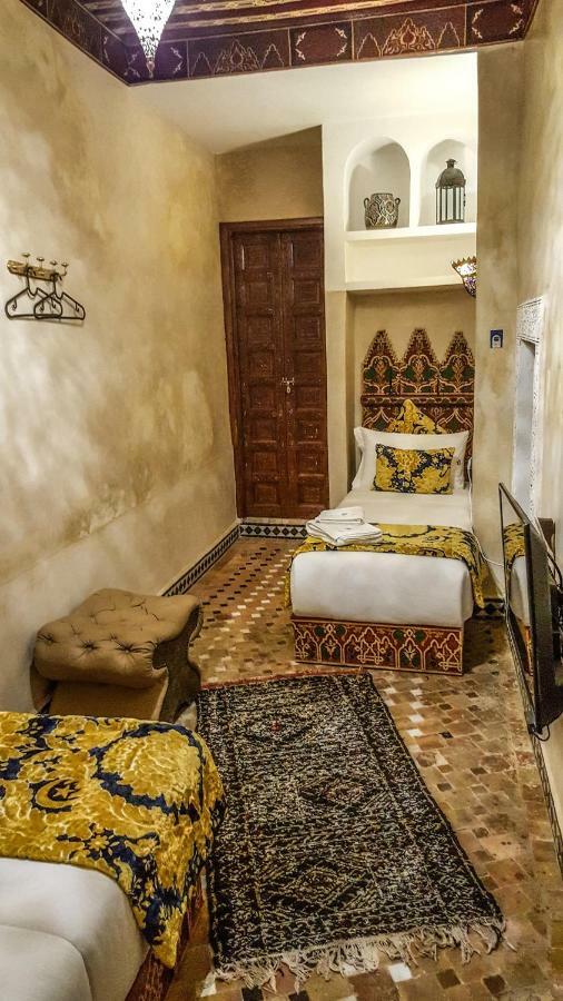 Riad Mama H&K Meknès Exteriör bild