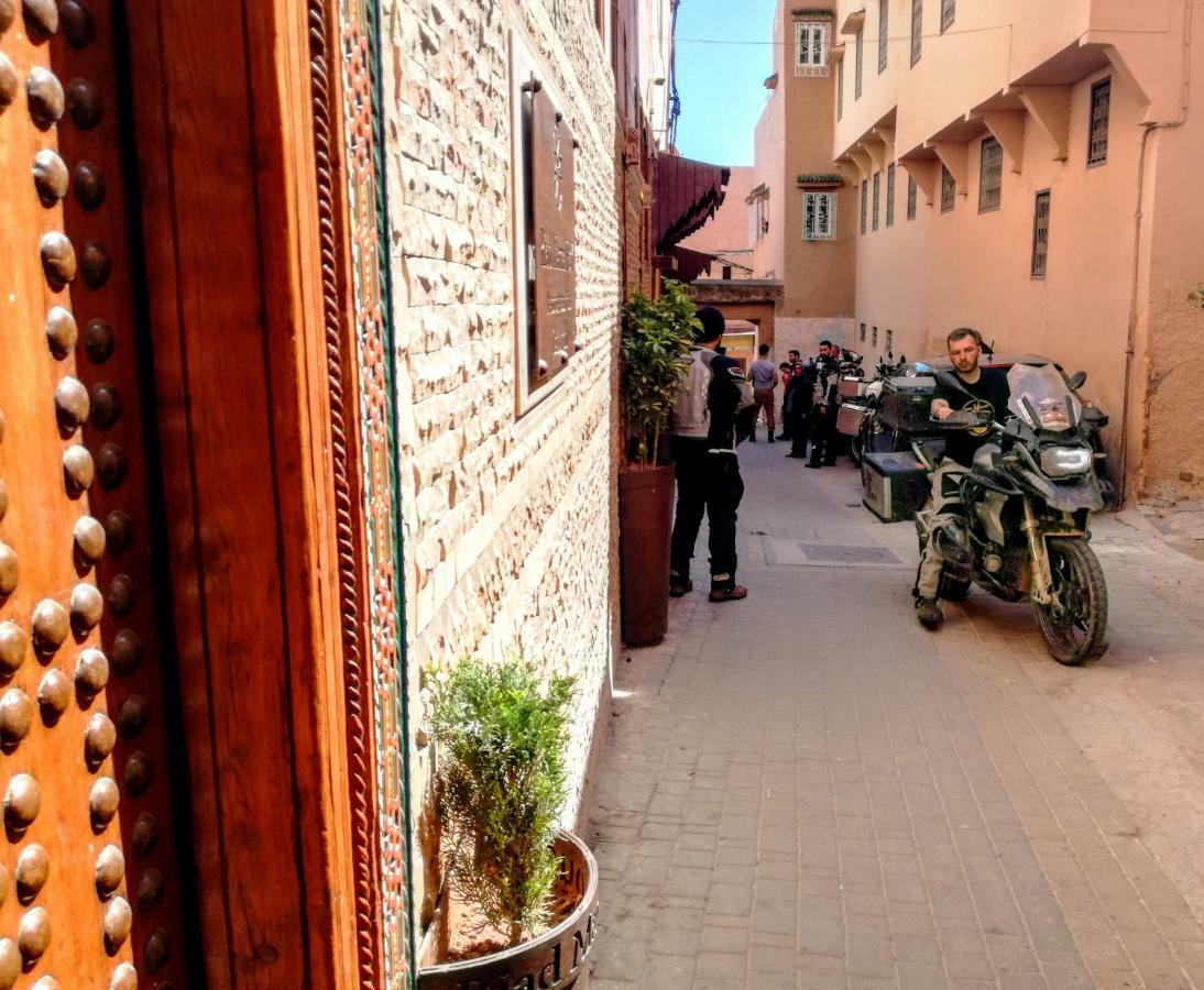 Riad Mama H&K Meknès Exteriör bild